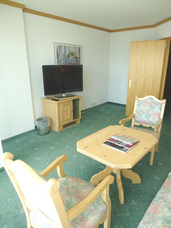 Grand Hôtel du Parc Crans-Montana Extérieur photo
